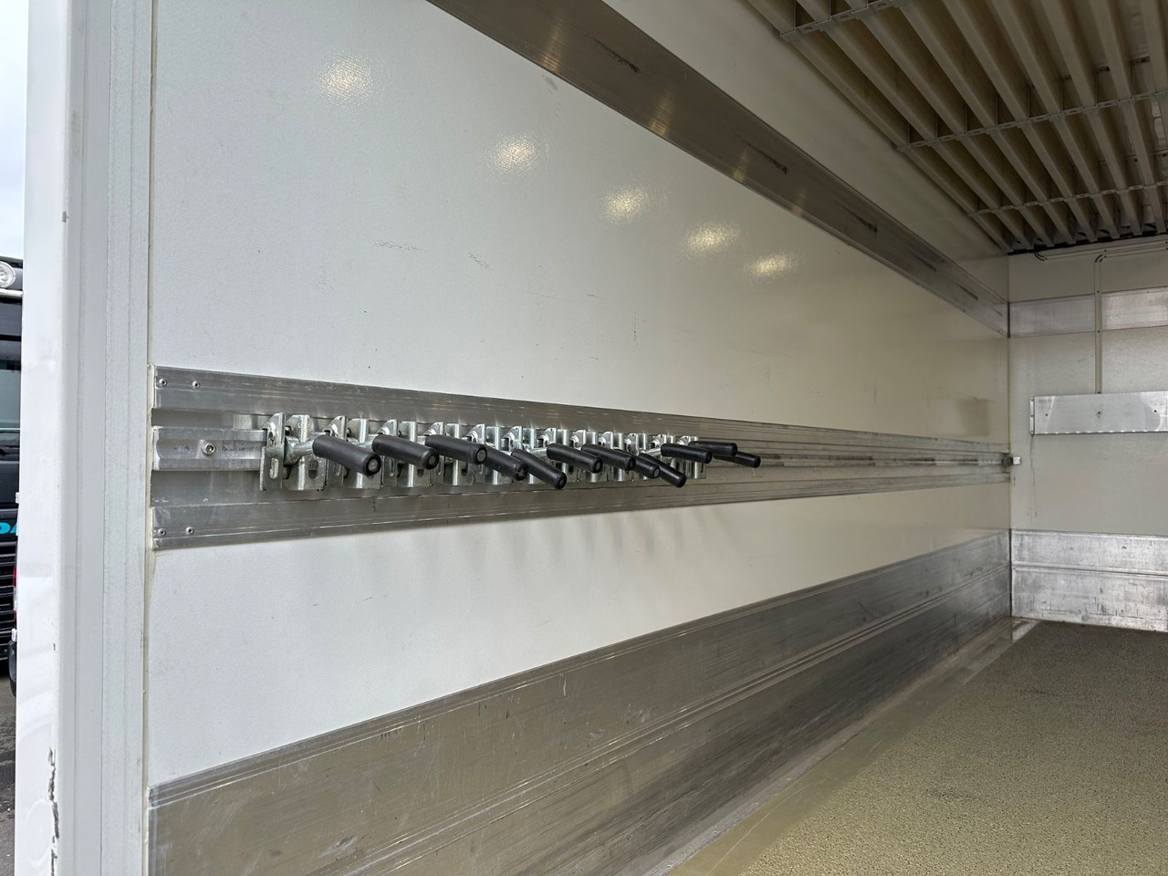 Kølebil Iveco Daily 70C21/LBW/Tiefkühler/Tüv neu/Wilke: billede 11 Kølebil Iveco Daily 70C21/LBW/Tiefkühler/Tüv neu/Wilke: billede 11