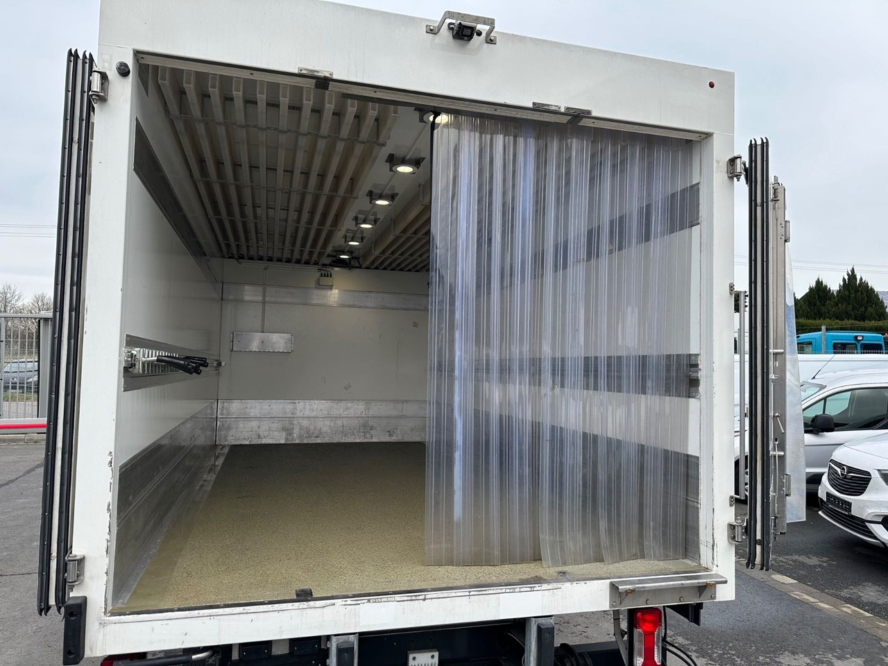 Kølebil Iveco Daily 70C21/LBW/Tiefkühler/Tüv neu/Wilke: billede 9 Kølebil Iveco Daily 70C21/LBW/Tiefkühler/Tüv neu/Wilke: billede 9