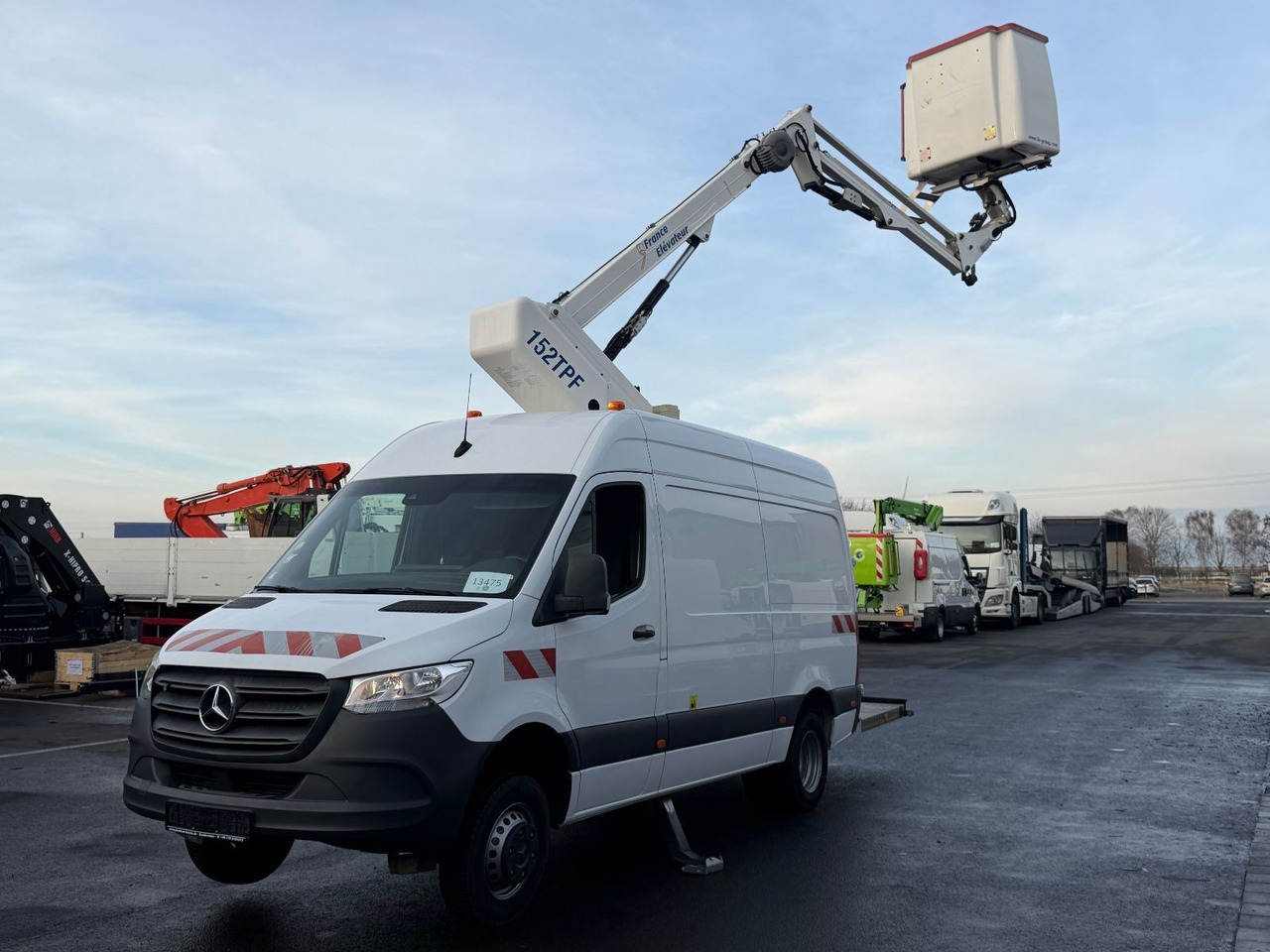 Mercedes-Benz Sprinter 516 CDI 15m/2-Punkt/Tüv neu/265kg - Lastbil med mandskabslift: billede 2 Mercedes-Benz Sprinter 516 CDI 15m/2-Punkt/Tüv neu/265kg - Lastbil med mandskabslift: billede 2