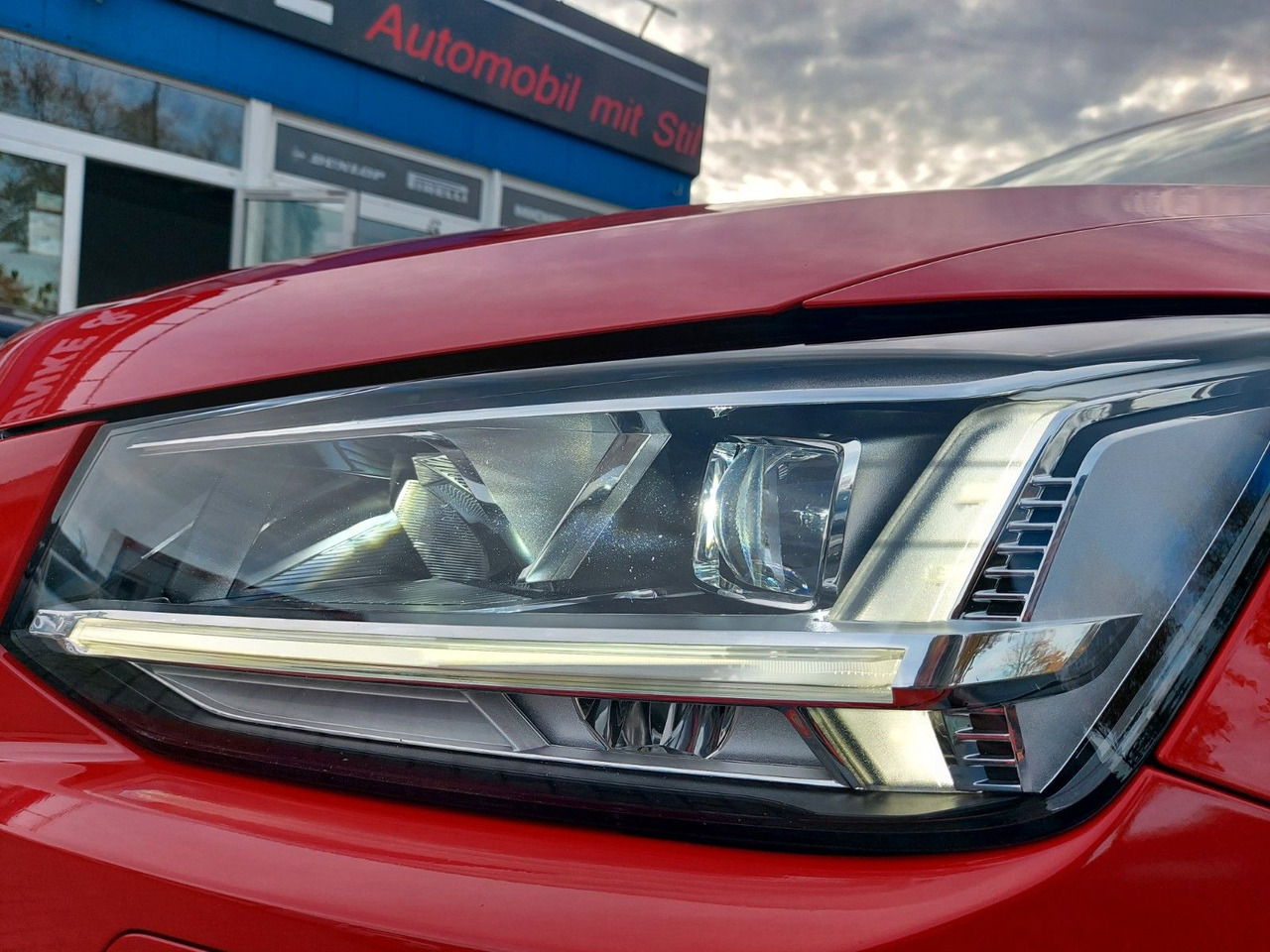 Audi Q2 40 TFSI quattro sport LED Leder Kamera AHK - SUV: billede 2 Audi Q2 40 TFSI quattro sport LED Leder Kamera AHK - SUV: billede 2