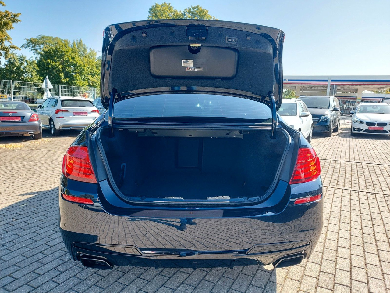 Sedan BMW 550i Limousine Autom. M-Sport HUD Glasdach H&K: billede 6
