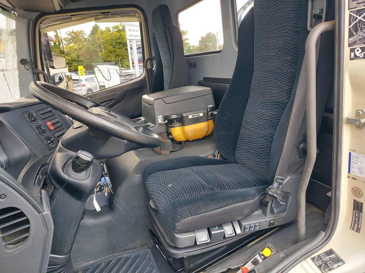 Tipvogn lastbil, Lastbil med kran Mercedes-Benz Atego / 1324 MEILLER 4X4 KRAN ATLAS 116.3 Kipper: billede 30