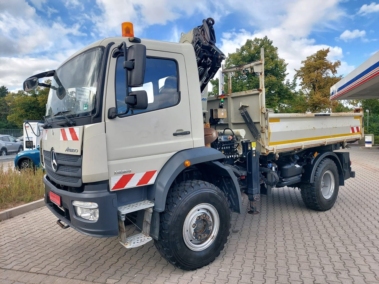 Mercedes-Benz Atego / 1324 MEILLER 4X4 KRAN ATLAS 116.3 Kipper - Tipvogn lastbil, Lastbil med kran: billede 1 Mercedes-Benz Atego / 1324 MEILLER 4X4 KRAN ATLAS 116.3 Kipper - Tipvogn lastbil, Lastbil med kran: billede 1