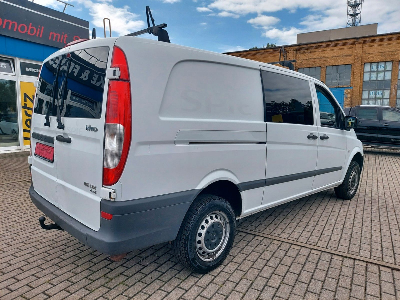 Mercedes-Benz Vito Mixto 4x4 116 extralang Automatik 5 Sitze - Persontransport: billede 5 Mercedes-Benz Vito Mixto 4x4 116 extralang Automatik 5 Sitze - Persontransport: billede 5