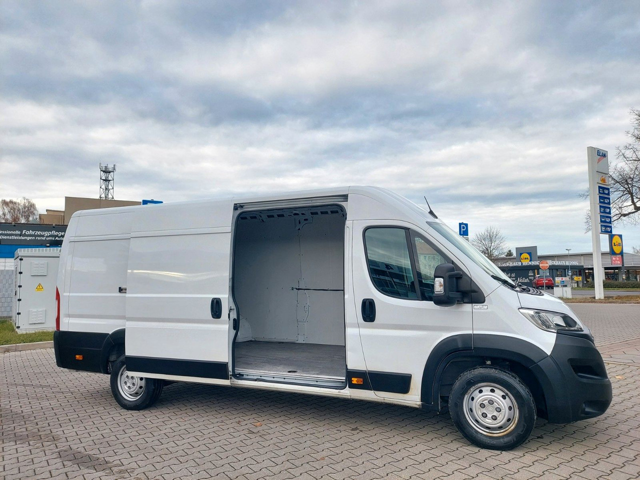 Opel Movano C Kasten L4H2 3,5t Maxi lang hoch Klima - Persontransport: billede 1 Opel Movano C Kasten L4H2 3,5t Maxi lang hoch Klima - Persontransport: billede 1