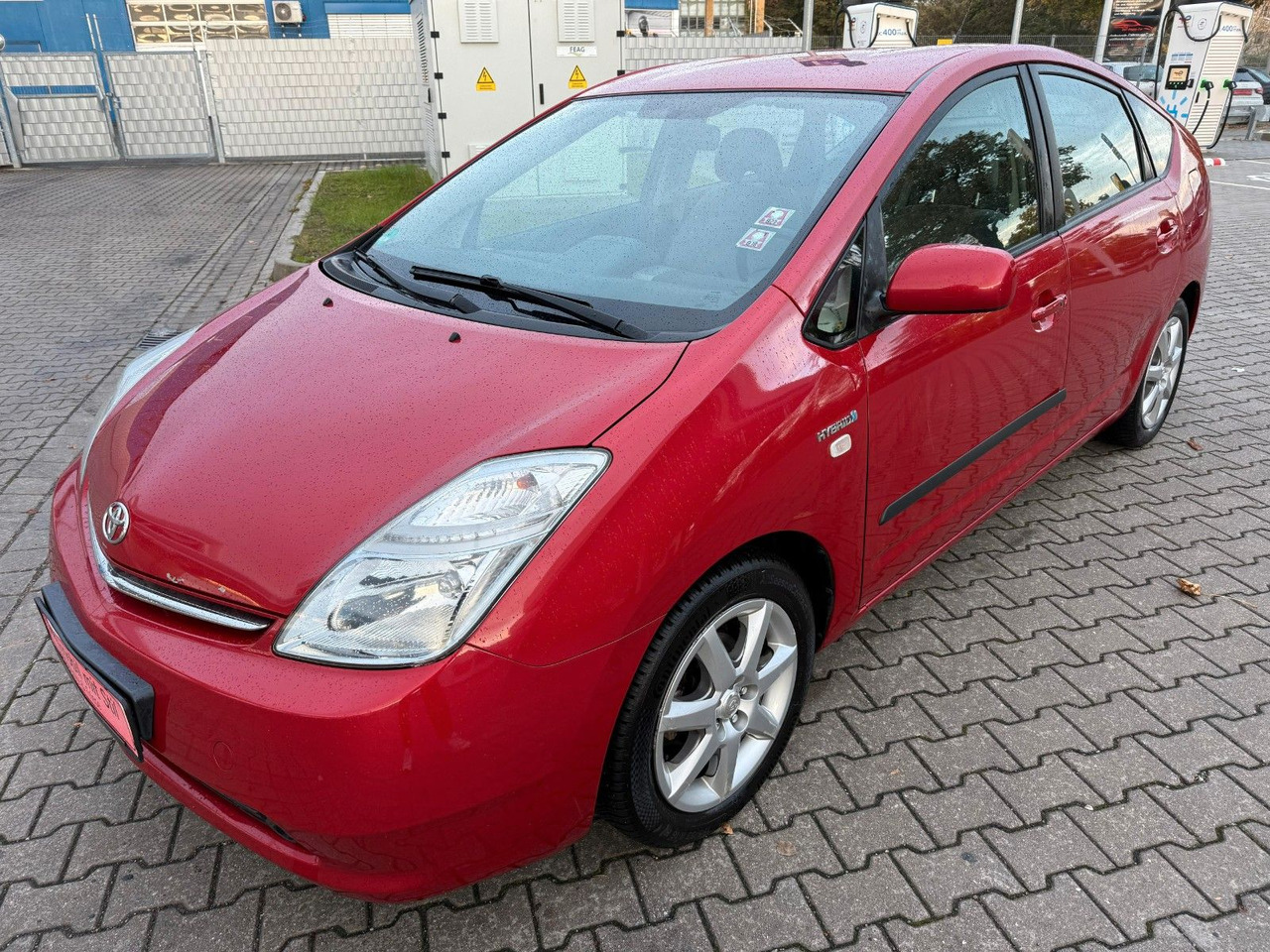 Toyota Prius Sol Automatik Klima Tempomat Bluetooth - Sedan: billede 1 Toyota Prius Sol Automatik Klima Tempomat Bluetooth - Sedan: billede 1