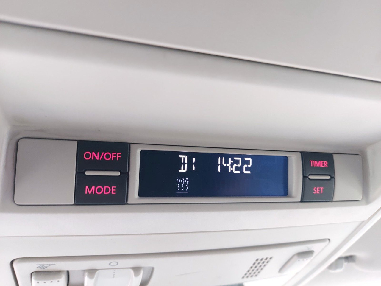 Volkswagen T5 Transporter Kasten Kombi Lang Klima Standheiz - Persontransport: billede 3 Volkswagen T5 Transporter Kasten Kombi Lang Klima Standheiz - Persontransport: billede 3