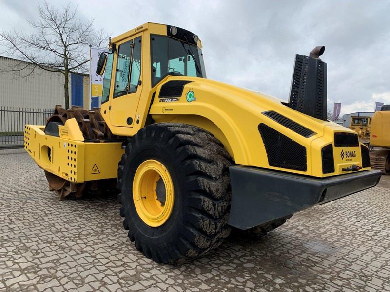 Bomag BW 226 DH-4I BVC NVT - Kompaktor: billede 1 Bomag BW 226 DH-4I BVC NVT - Kompaktor: billede 1