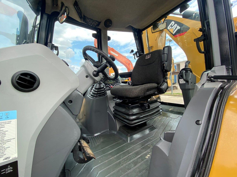 Caterpillar 432F2 NVT - Gravelæssemaskine: billede 3 Caterpillar 432F2 NVT - Gravelæssemaskine: billede 3