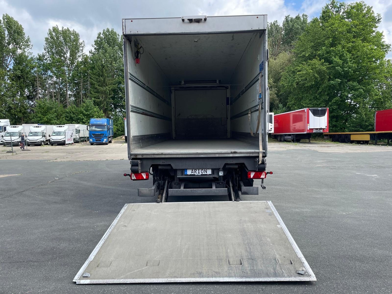 Kerscher ZAH 18 Tandem-Kühlanhänger/CARRIER/LBW - Kølevogn påhængsvogn: billede 5 Kerscher ZAH 18 Tandem-Kühlanhänger/CARRIER/LBW - Kølevogn påhængsvogn: billede 5