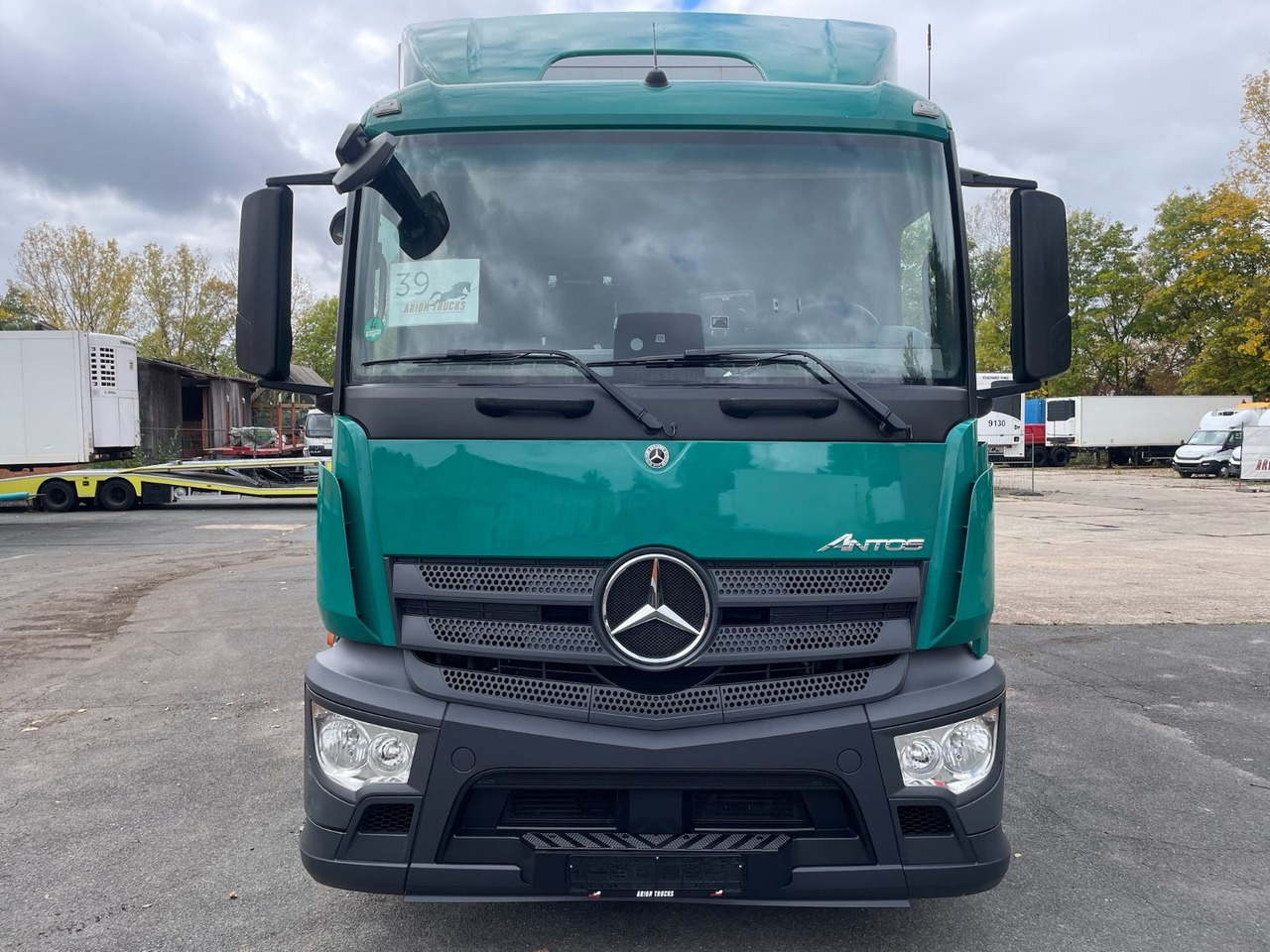 Mercedes-Benz Antos 2543 6x2 Kühlkoffer/CARRIER/NLA/LBW/AC/EU6 - Kølevogn lastbil: billede 2 Mercedes-Benz Antos 2543 6x2 Kühlkoffer/CARRIER/NLA/LBW/AC/EU6 - Kølevogn lastbil: billede 2