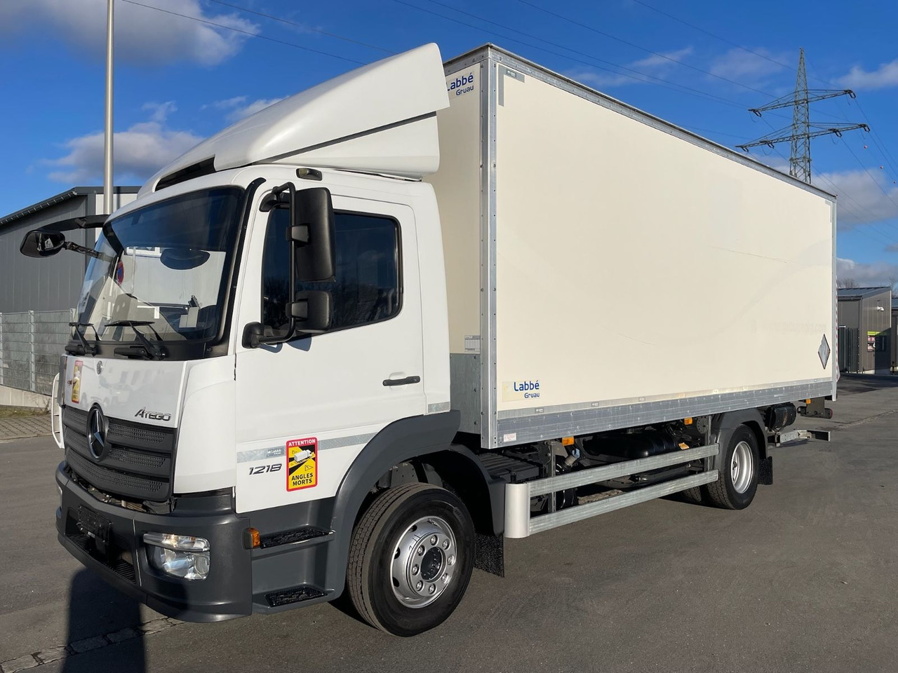 Mercedes-Benz Atego 1218 4x2 Koffer/FULL-ADR/EXIII/LBW/AC/EU6d - Lastbil varevogn: billede 3 Mercedes-Benz Atego 1218 4x2 Koffer/FULL-ADR/EXIII/LBW/AC/EU6d - Lastbil varevogn: billede 3