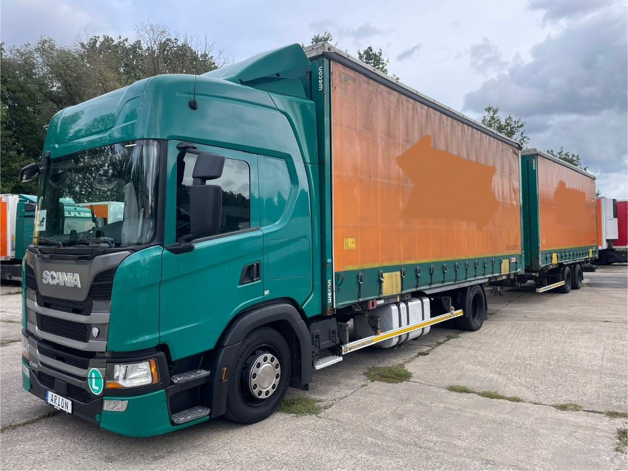 Scania G450 Pritsche+Plane/ANHÄNGER/KOTSCHENREUTHER - Lastbil med presenning: billede 2 Scania G450 Pritsche+Plane/ANHÄNGER/KOTSCHENREUTHER - Lastbil med presenning: billede 2
