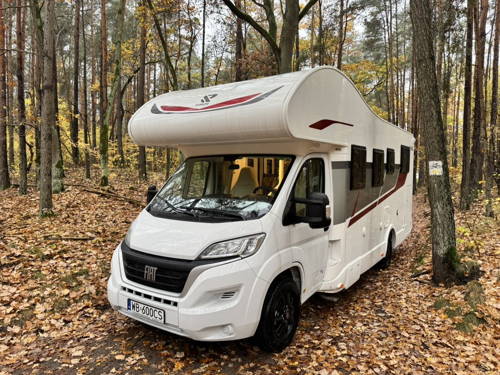 Rimor Seal 695 - Autocamper med alkove: billede 1 Rimor Seal 695 - Autocamper med alkove: billede 1