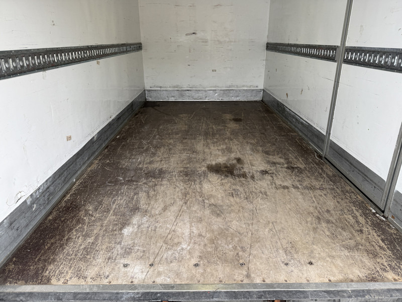 Leje en Iveco Daily 35S14 2.3 Automaat Laadklep Climate Control Standkachel Koffer Bakwagen Meubelbak Iveco Daily 35S14 2.3 Automaat Laadklep Climate Control Standkachel Koffer Bakwagen Meubelbak: billede 12