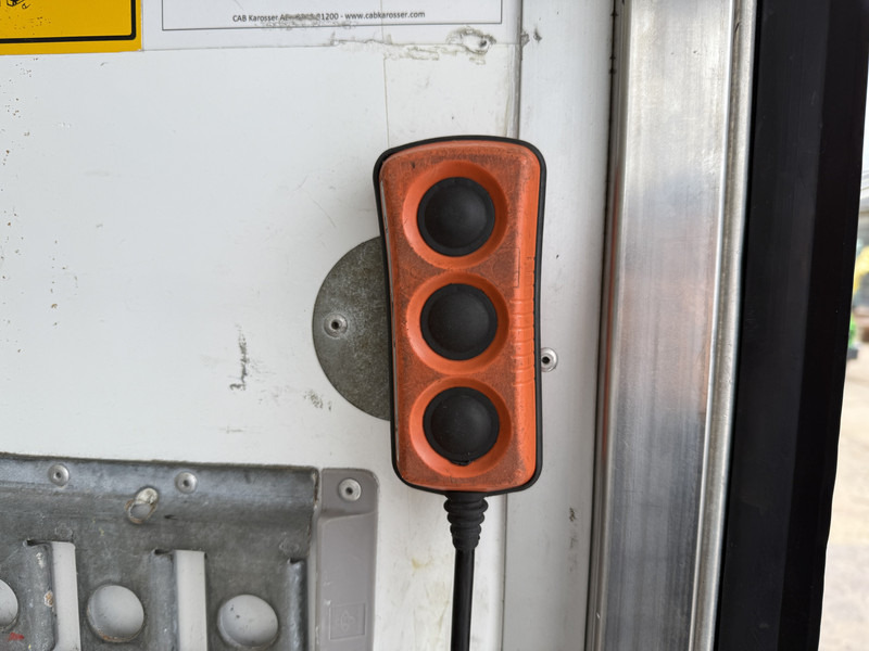 Leje en Iveco Daily 35S14 2.3 Automaat Laadklep Climate Control Standkachel Koffer Bakwagen Meubelbak Iveco Daily 35S14 2.3 Automaat Laadklep Climate Control Standkachel Koffer Bakwagen Meubelbak: billede 15