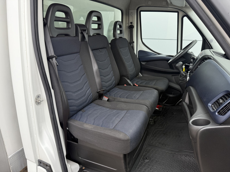 Leje en Iveco Daily 35S14 2.3 Automaat Laadklep Climate Control Standkachel Koffer Bakwagen Meubelbak Iveco Daily 35S14 2.3 Automaat Laadklep Climate Control Standkachel Koffer Bakwagen Meubelbak: billede 7