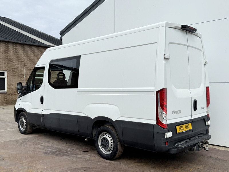 Iveco Daily 35S14 2.3 L2H2 Dubbele Cabine 7 Stoelen Mixto DoKa Airco Cruise Control Trekhaak 3.5t Lucht geveerde stoel - Varevogn, Mandskabsbil: billede 2 Iveco Daily 35S14 2.3 L2H2 Dubbele Cabine 7 Stoelen Mixto DoKa Airco Cruise Control Trekhaak 3.5t Lucht geveerde stoel - Varevogn, Mandskabsbil: billede 2