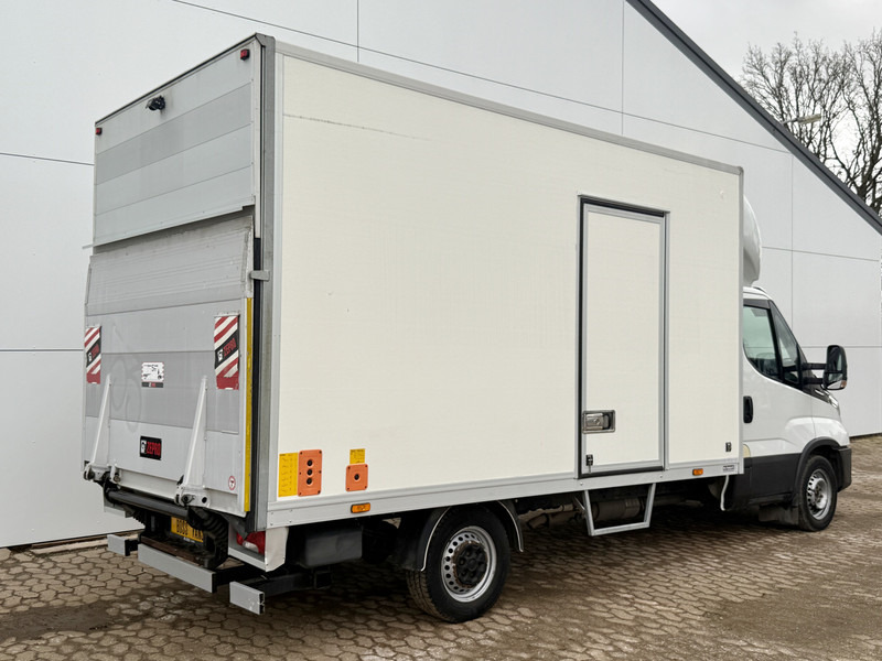 Iveco Daily 35S18 3.0 Laadklep Automaat LED Climate Control Adaptieve Cruise Control Standkachel Camera Navigatie - Varebil med kasse: billede 3 Iveco Daily 35S18 3.0 Laadklep Automaat LED Climate Control Adaptieve Cruise Control Standkachel Camera Navigatie - Varebil med kasse: billede 3