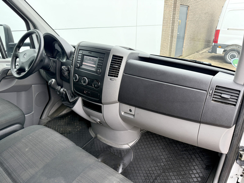 Varebil med kasse Mercedes-Benz Sprinter 316 2.2 CDI Laadklep Climate Control Euro 6 Navigatie Koffer Bakwagen Meubelbak: billede 8 Varebil med kasse Mercedes-Benz Sprinter 316 2.2 CDI Laadklep Climate Control Euro 6 Navigatie Koffer Bakwagen Meubelbak: billede 8