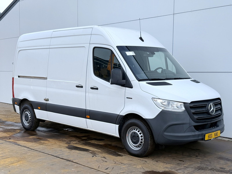 Mercedes-Benz eSprinter 312 L2H2 100% Elektrisch 55kWh 168km WLTP 80kw Snelladen Climate Control Camera Stoelverwarming - Varevogn, El-varebil: billede 4 Mercedes-Benz eSprinter 312 L2H2 100% Elektrisch 55kWh 168km WLTP 80kw Snelladen Climate Control Camera Stoelverwarming - Varevogn, El-varebil: billede 4
