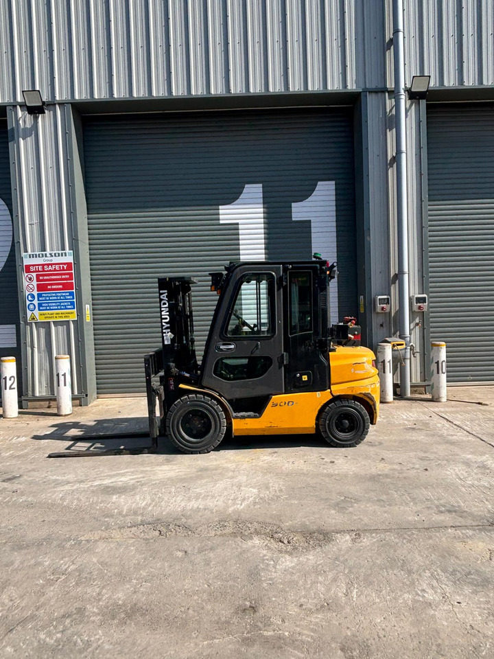 Hyundai 30D-9E - Teleskop truck: billede 2 Hyundai 30D-9E - Teleskop truck: billede 2