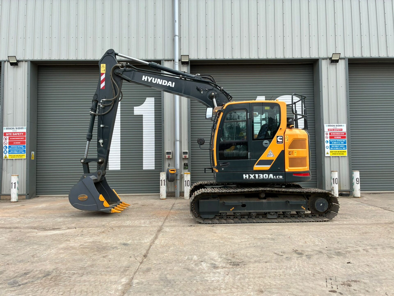 Hyundai HX130ALCR - Bæltegravemaskine: billede 2 Hyundai HX130ALCR - Bæltegravemaskine: billede 2