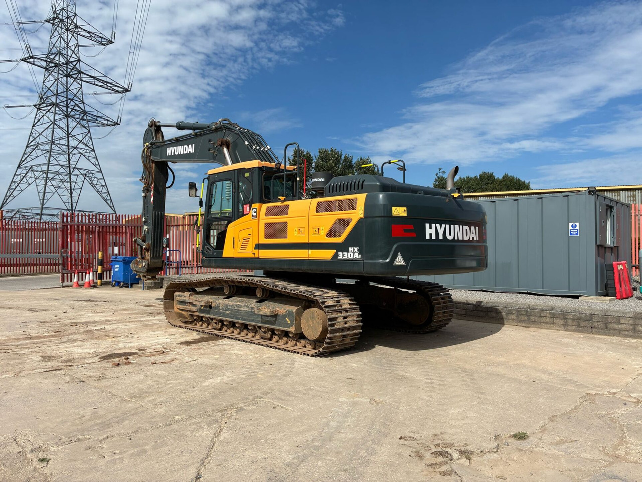 Hyundai HX330 - Bæltegravemaskine: billede 3 Hyundai HX330 - Bæltegravemaskine: billede 3