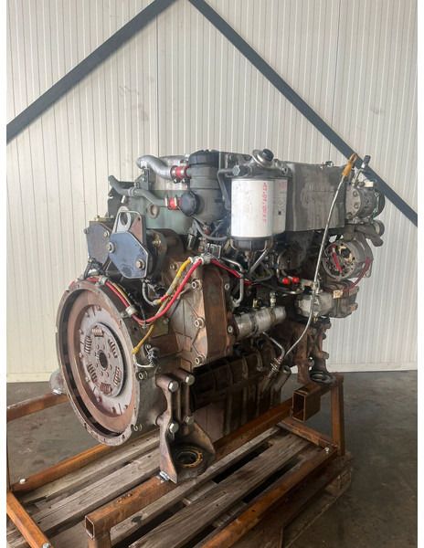 Liebherr A904 Li/A904C Li/R904/R904C - Motor: billede 1 Liebherr A904 Li/A904C Li/R904/R904C - Motor: billede 1