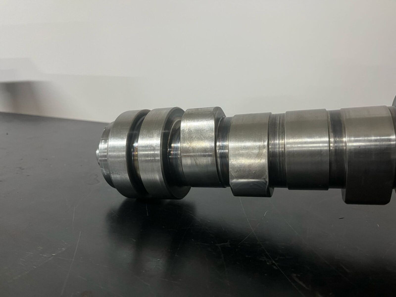 Liebherr - Knastaksel: billede 2 Liebherr - Knastaksel: billede 2