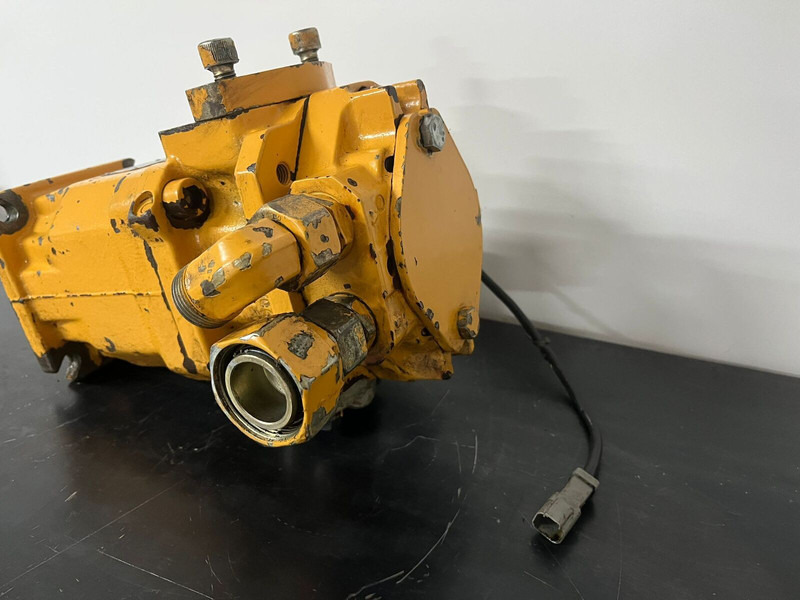 Liebherr Pomp 5618280 - Reservedel: billede 4 Liebherr Pomp 5618280 - Reservedel: billede 4