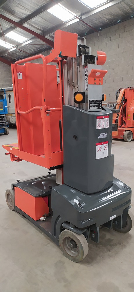 JLG TOUCAN DUO - Søjlelift: billede 2 JLG TOUCAN DUO - Søjlelift: billede 2