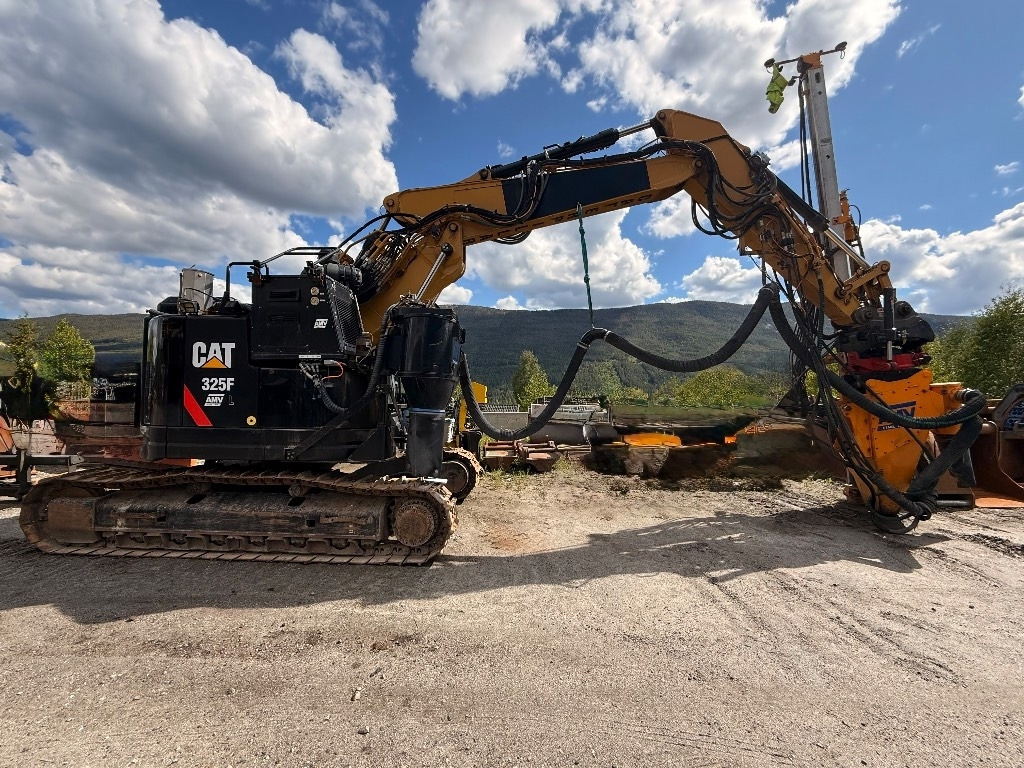 CAT 325 FL CR - Gravemaskine: billede 4 CAT 325 FL CR - Gravemaskine: billede 4