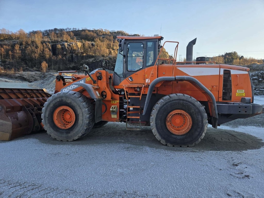 Doosan DL 450-5 - Gummihjulslæsser: billede 1 Doosan DL 450-5 - Gummihjulslæsser: billede 1