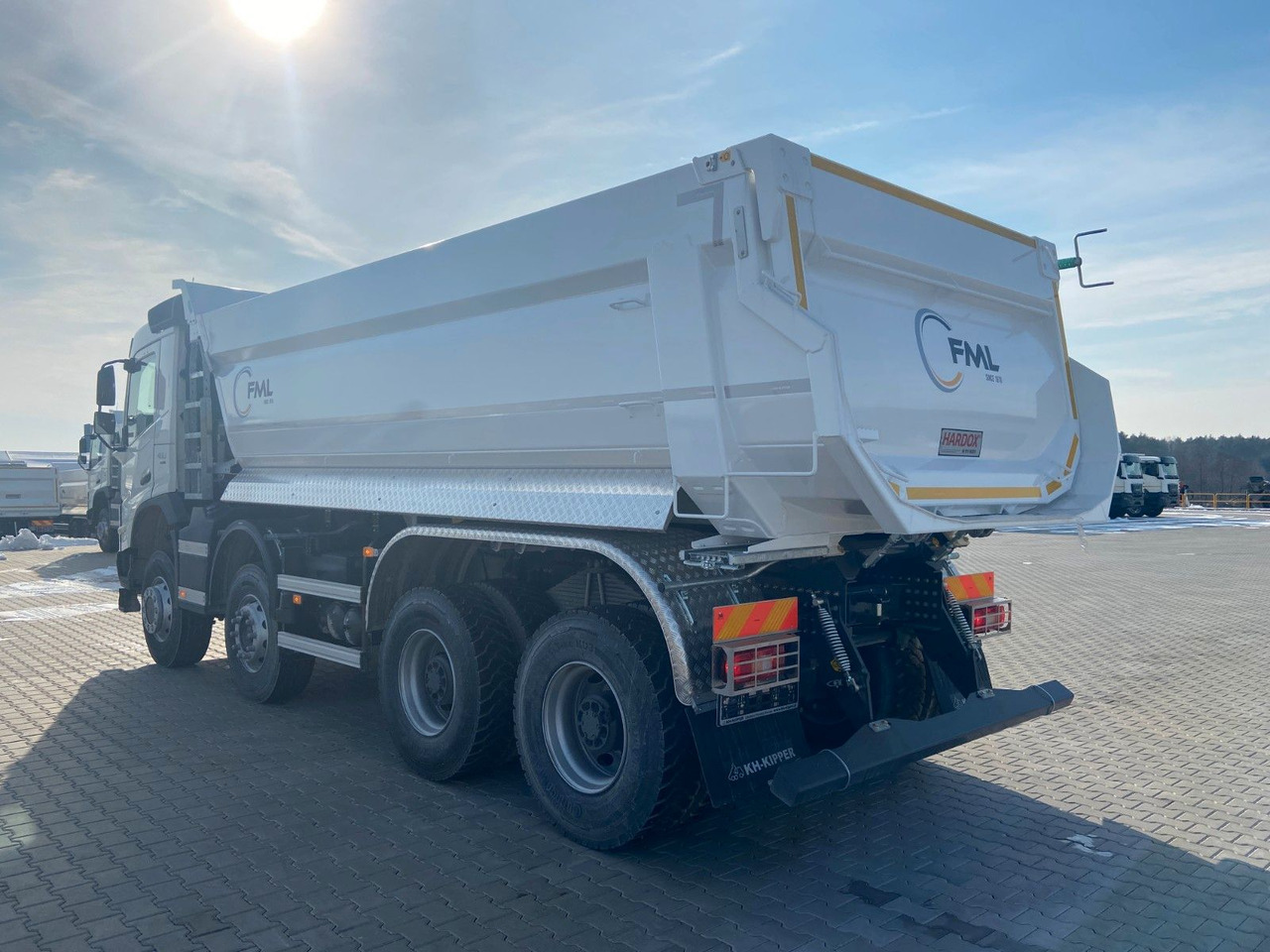 Volvo FMX 460 GSR 8x6 FML KIPPER Volvo FMX 460 GSR 8x6 FML KIPPER - Tipvogn lastbil: billede 5 Volvo FMX 460 GSR 8x6 FML KIPPER Volvo FMX 460 GSR 8x6 FML KIPPER - Tipvogn lastbil: billede 5