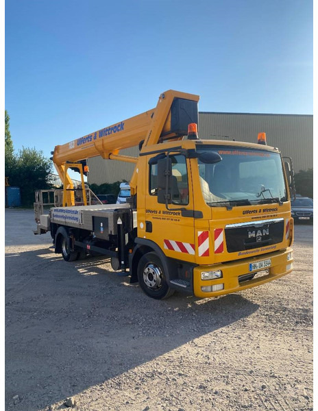 Lastbil med mandskabslift Ruthmann T 330: billede 8