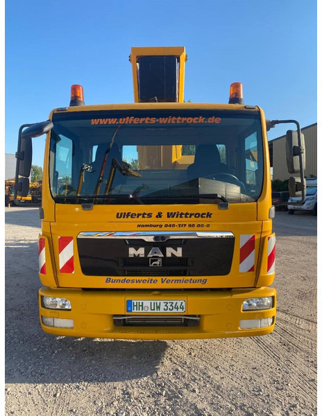 Lastbil med mandskabslift Ruthmann T 330: billede 6