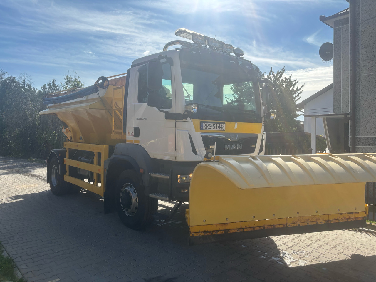 MAN TGM 18.290 4x4 BB GRITTER/SPREADER/PLOUGH - Snerydningsmaskine: billede 2 MAN TGM 18.290 4x4 BB GRITTER/SPREADER/PLOUGH - Snerydningsmaskine: billede 2