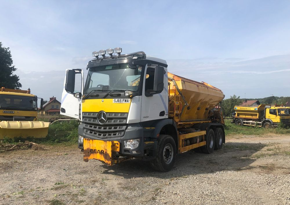 Mercedes-Benz Arocs 2633 6x4 piaskarka solarka pług - Snerydningsmaskine: billede 1 Mercedes-Benz Arocs 2633 6x4 piaskarka solarka pług - Snerydningsmaskine: billede 1