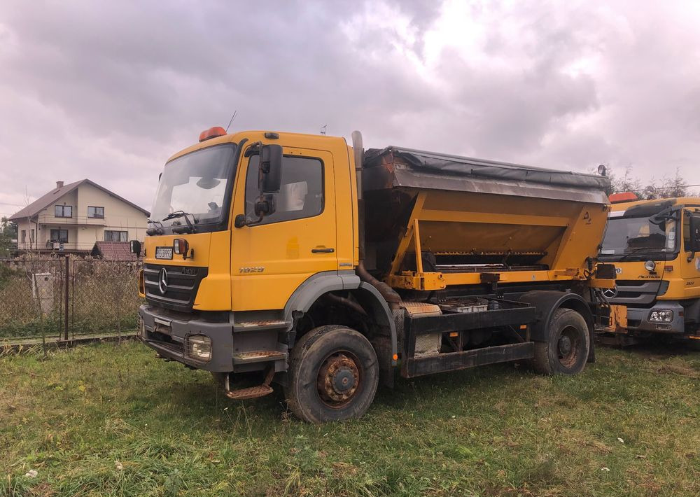 Mercedes-Benz Mercedes Axor 4x4 2006 1829 piaskarka solarka rama - Snerydningsmaskine: billede 1 Mercedes-Benz Mercedes Axor 4x4 2006 1829 piaskarka solarka rama - Snerydningsmaskine: billede 1