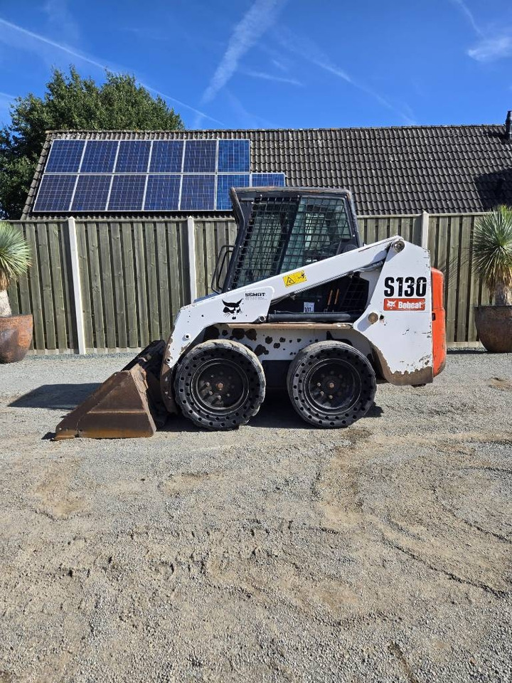 Bobcat S 130 - Skridstyret minilæsser: billede 1 Bobcat S 130 - Skridstyret minilæsser: billede 1