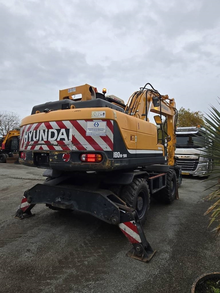 Hyundai R 180W-9A - Hjulgravemaskine: billede 4 Hyundai R 180W-9A - Hjulgravemaskine: billede 4