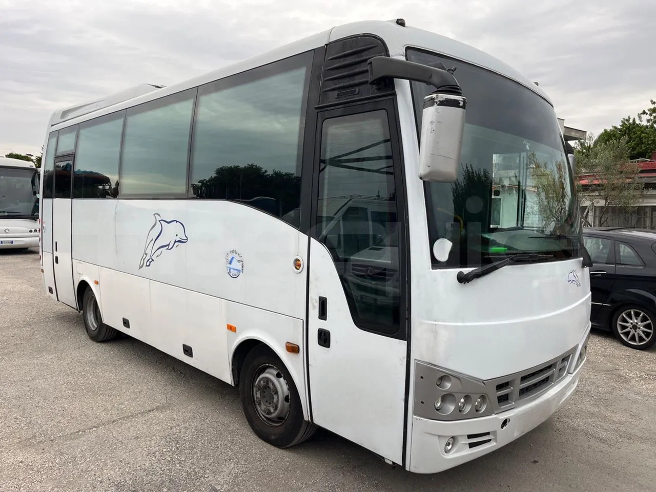 Isuzu Turquoise - Turistbus: billede 1 Isuzu Turquoise - Turistbus: billede 1