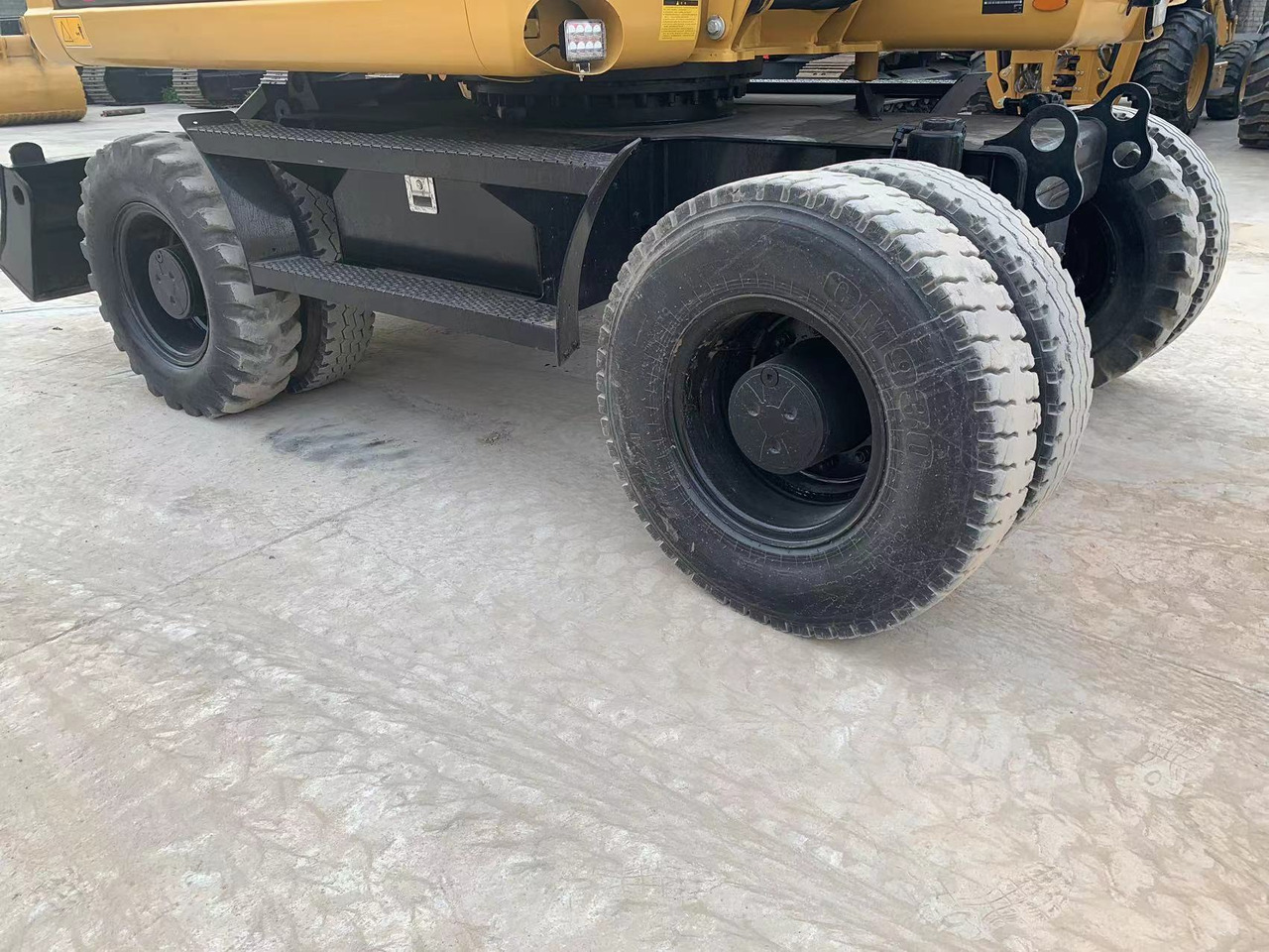 CATERPILLAR 315D - Hjulgravemaskine: billede 5 CATERPILLAR 315D - Hjulgravemaskine: billede 5