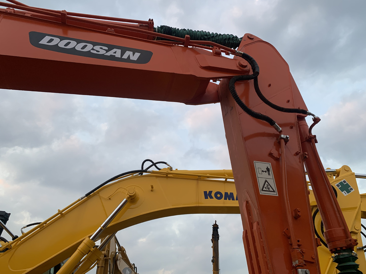 DOOSAN DX225LC - Hjulgravemaskine: billede 5 DOOSAN DX225LC - Hjulgravemaskine: billede 5