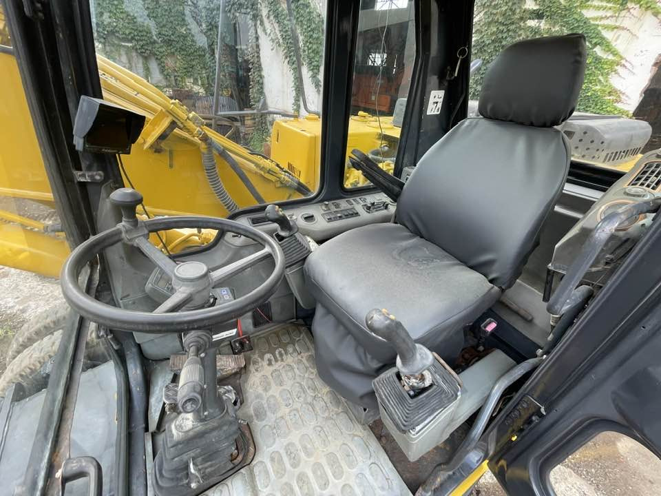 Komatsu PW160-8 [ - Hjulgravemaskine: billede 5 Komatsu PW160-8 [ - Hjulgravemaskine: billede 5