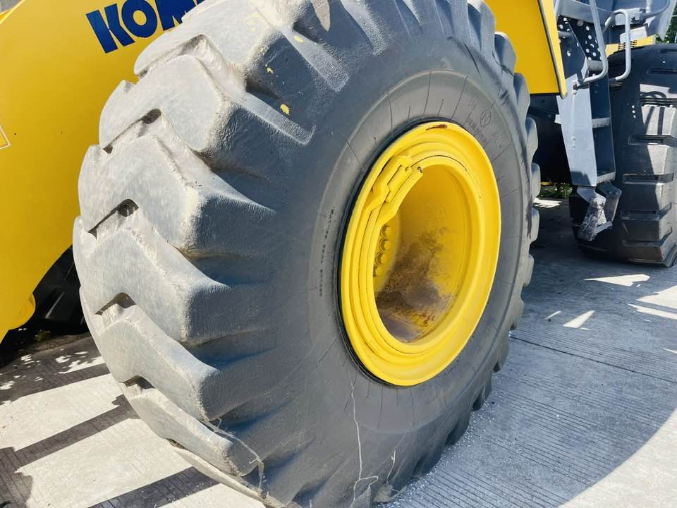Komatsu WA470 - Gummihjulslæsser: billede 4 Komatsu WA470 - Gummihjulslæsser: billede 4