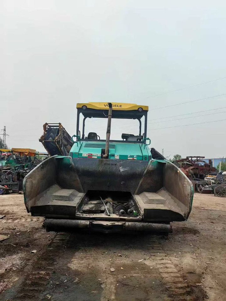 Vogele SUPER 1880-3L - Asfaltudlægger: billede 2 Vogele SUPER 1880-3L - Asfaltudlægger: billede 2