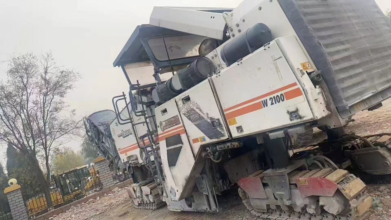 Wirtgen W2100 - Asfaltfræser: billede 4 Wirtgen W2100 - Asfaltfræser: billede 4