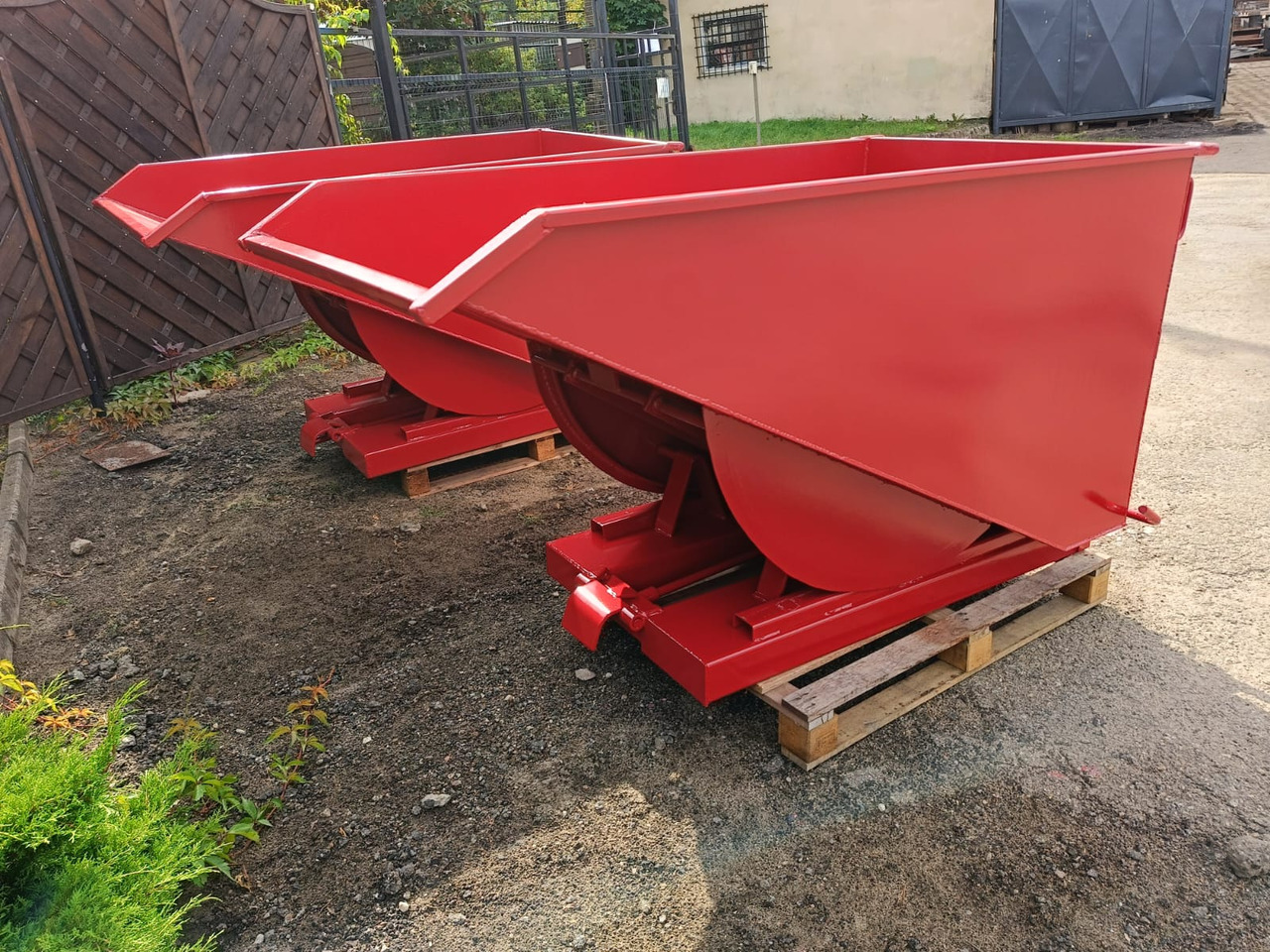 Metal-K Pojemnik samowyładowczy/kippercontainer TK1100 - Tipcontainer: billede 1 Metal-K Pojemnik samowyładowczy/kippercontainer TK1100 - Tipcontainer: billede 1